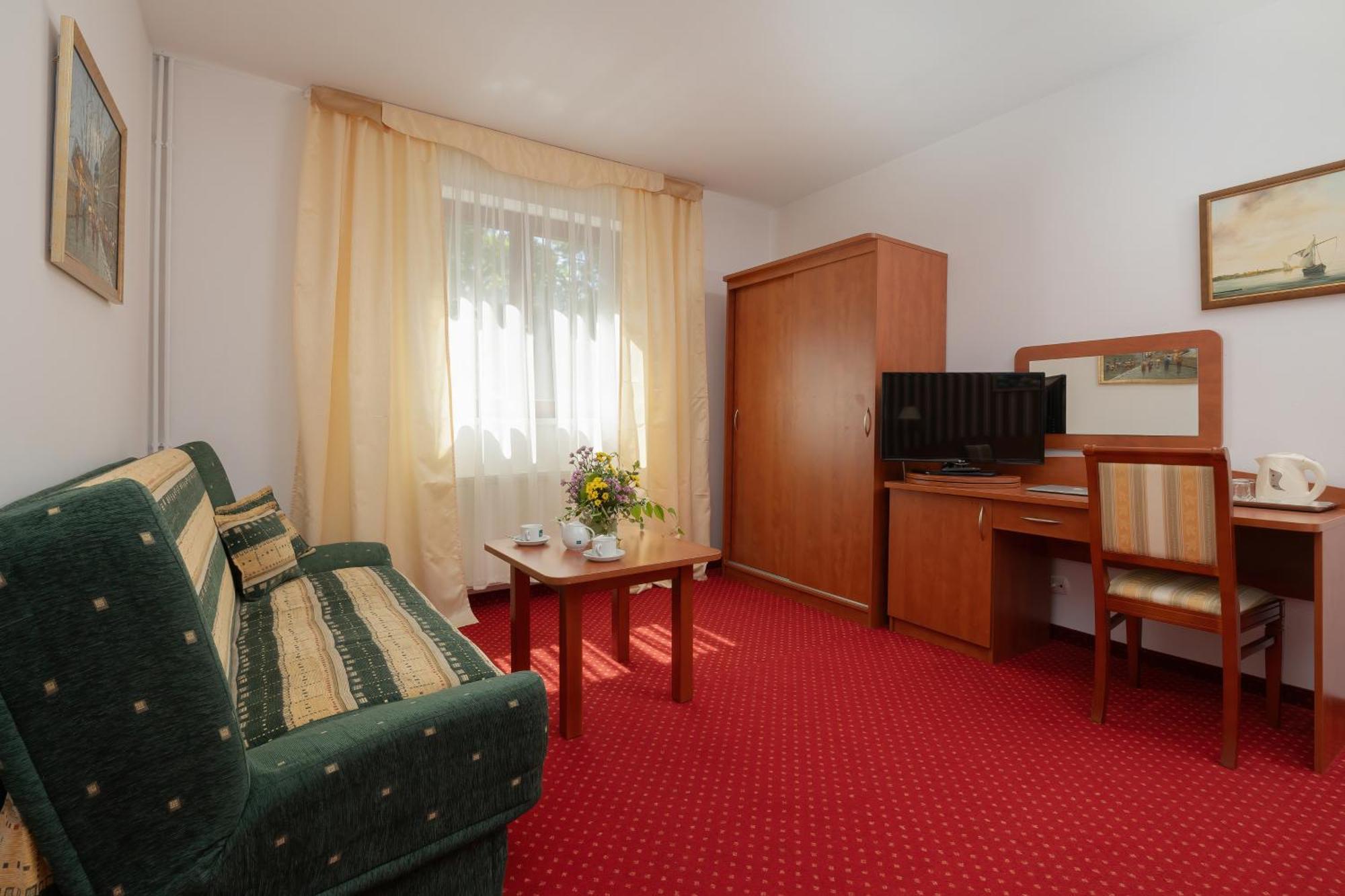 Baltyk Resort เรวัล ภายนอก รูปภาพ