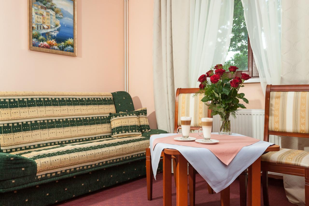 Baltyk Resort เรวัล ภายนอก รูปภาพ